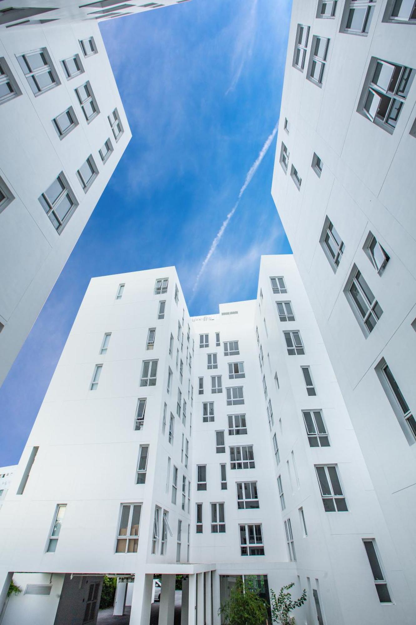 Karin Hotel & Service Apartment - Sha Extra Plus Si Racha Exteriér fotografie