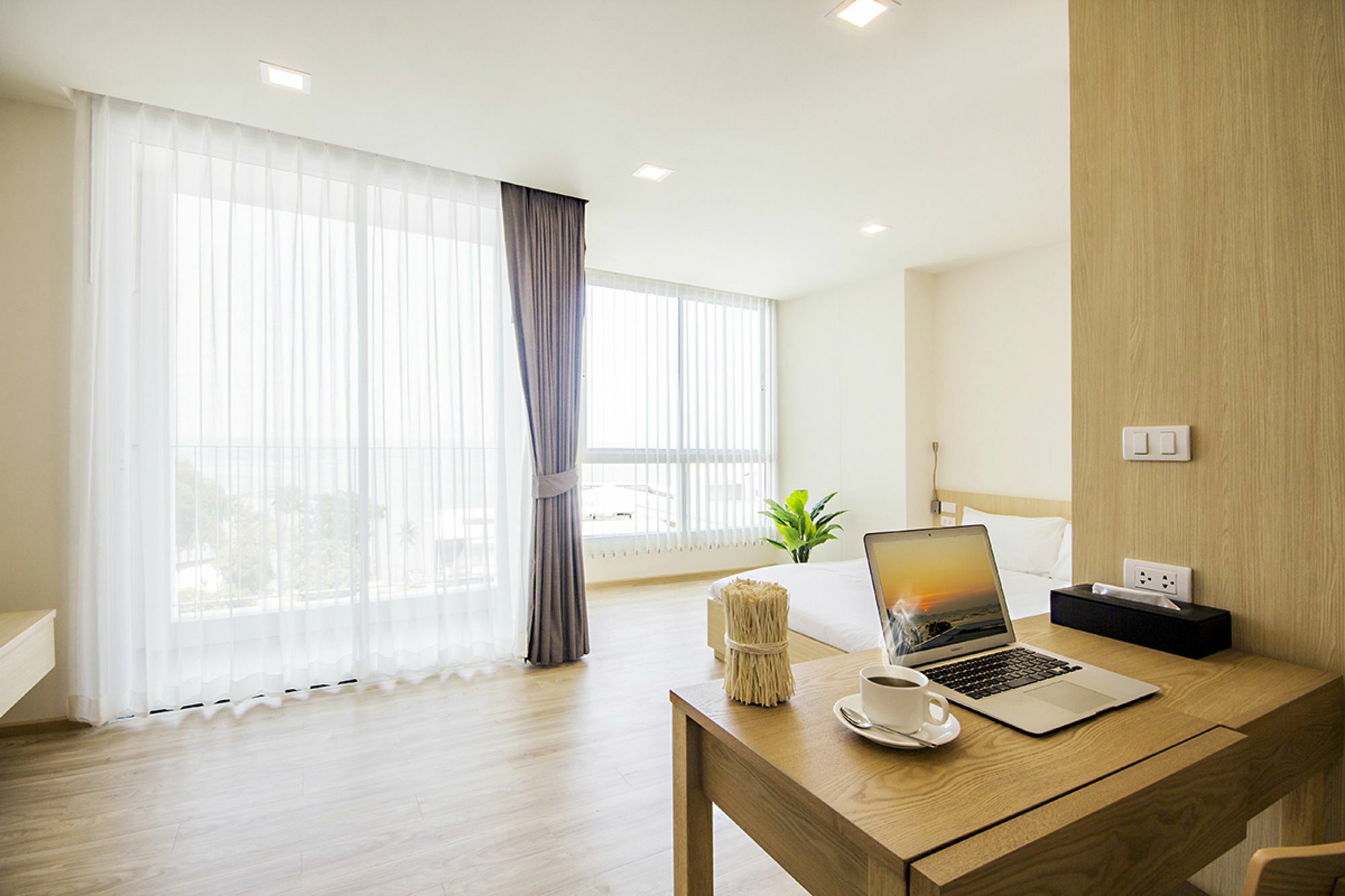 Karin Hotel & Service Apartment - Sha Extra Plus Si Racha Exteriér fotografie